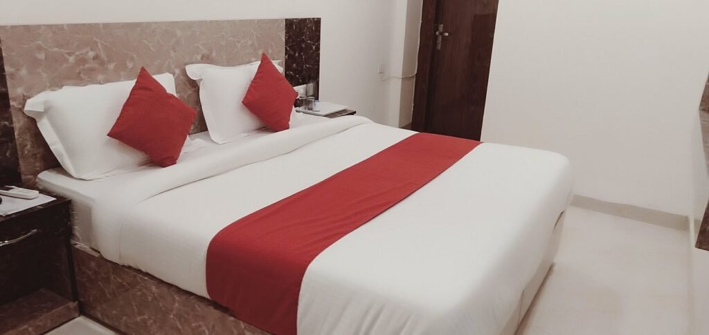 Airport Hotel P Palace