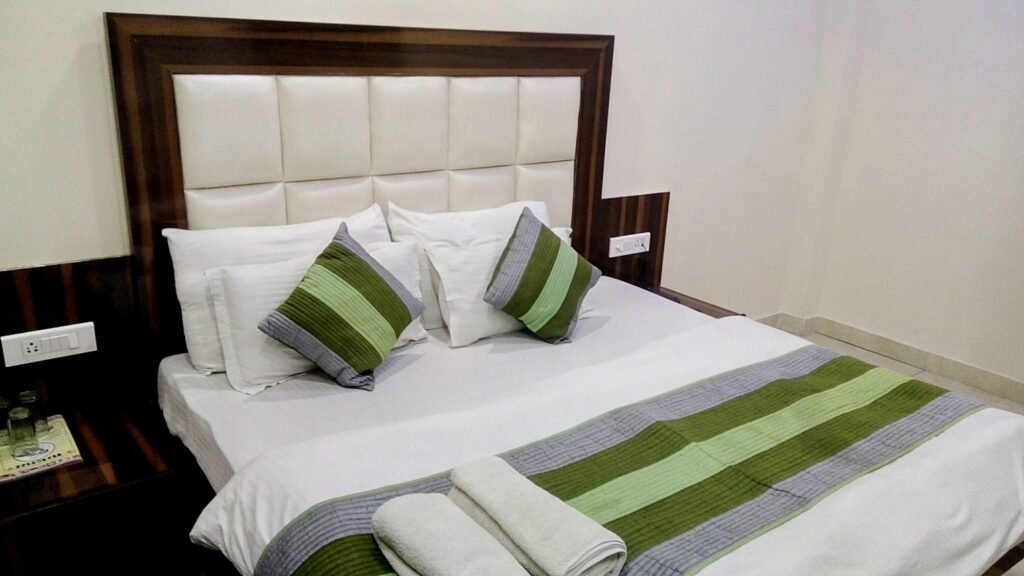 Hotel Tashkent Palace