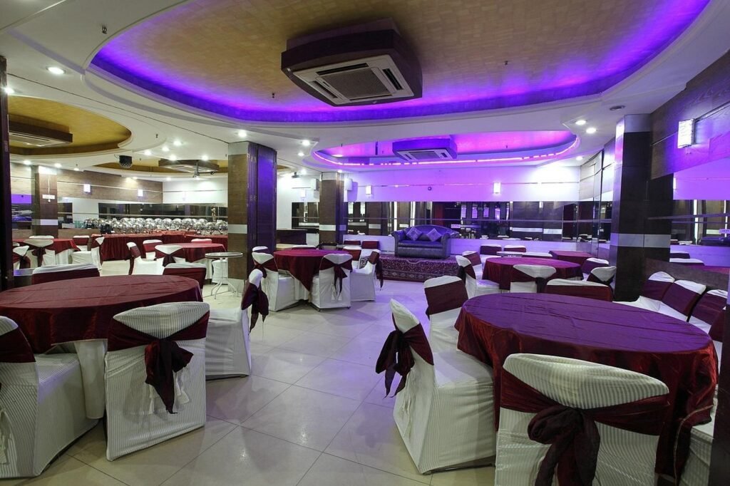 Hotel Royal Castle Grand   Save