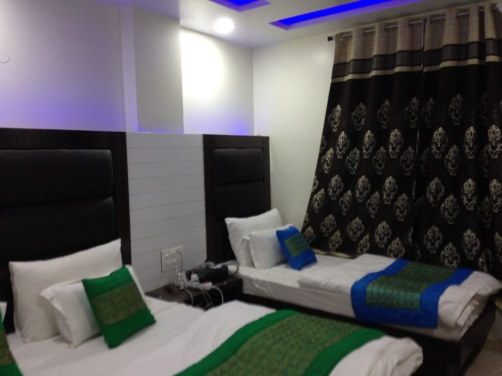 Hotel Tashkent Palace