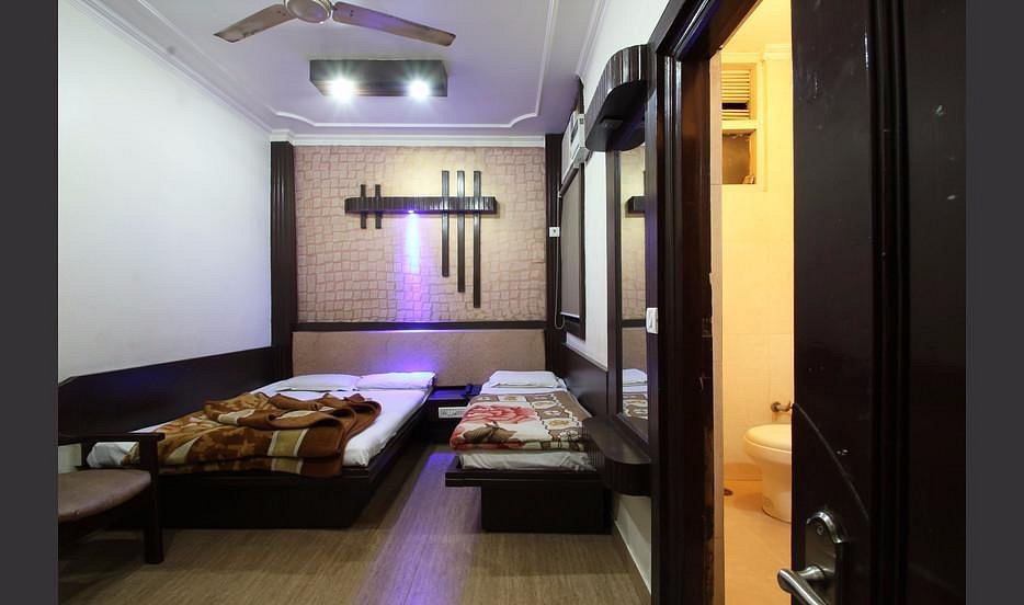 Hotel Yatri International