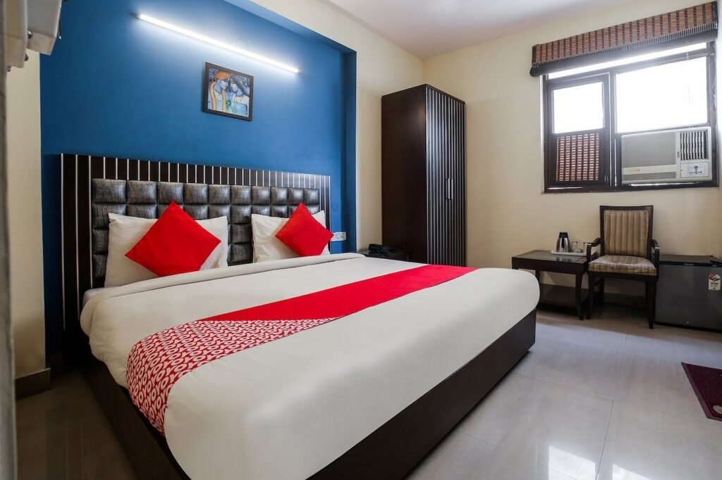 OYO 1172 Hotel Swiss International