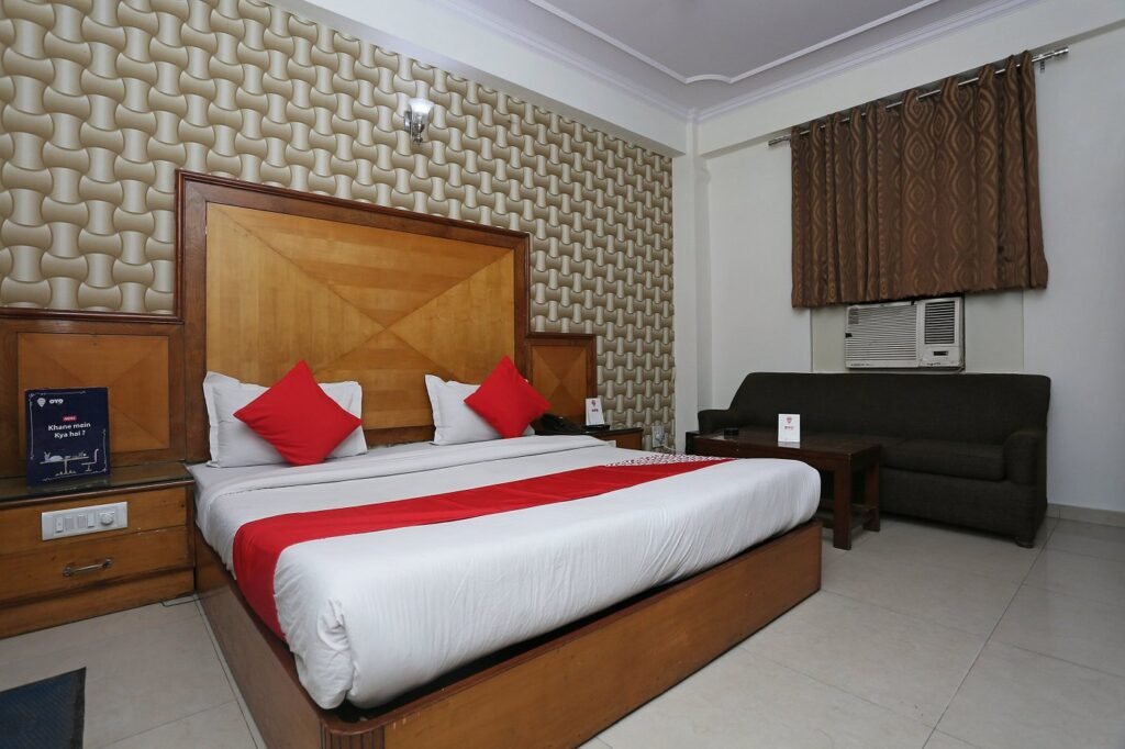 OYO 14710 Hotel Pallvi Palace