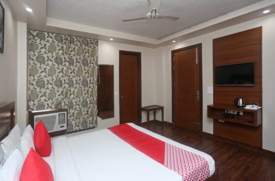 Capital O 5198 Hotel HCGrand