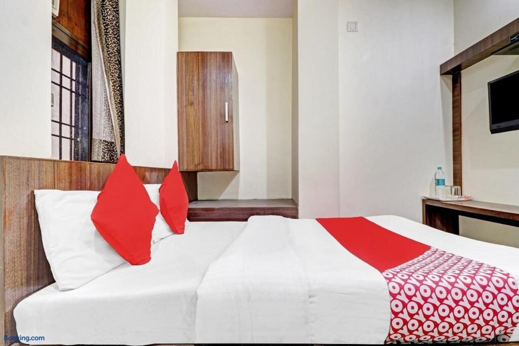 OYO 81100 Vintage Inn