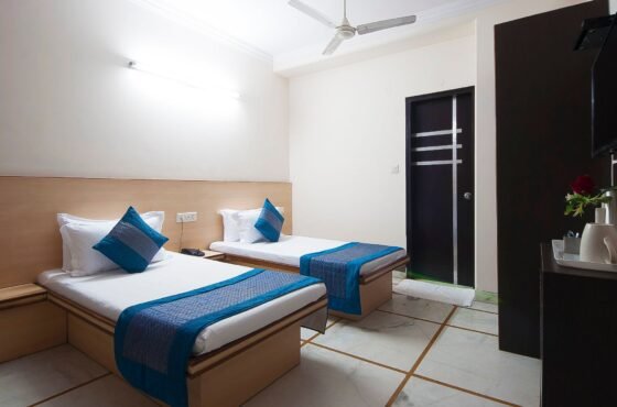 Hotel Apra Inn