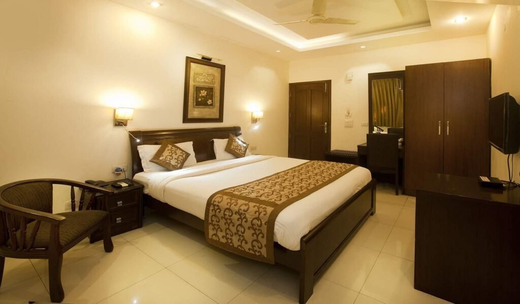 OYO Rooms CR Park Outer Ring Road