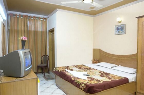 Hotel Jyoti Deluxe