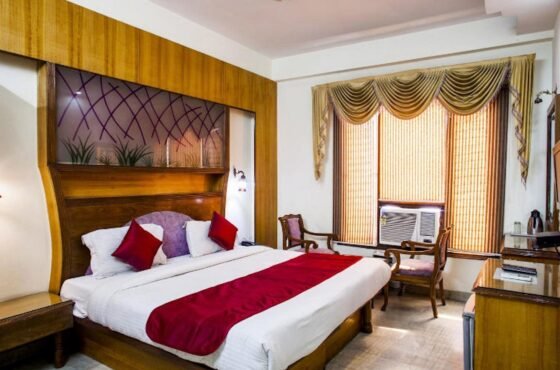 OYO 39815 Karat 87 Hotel