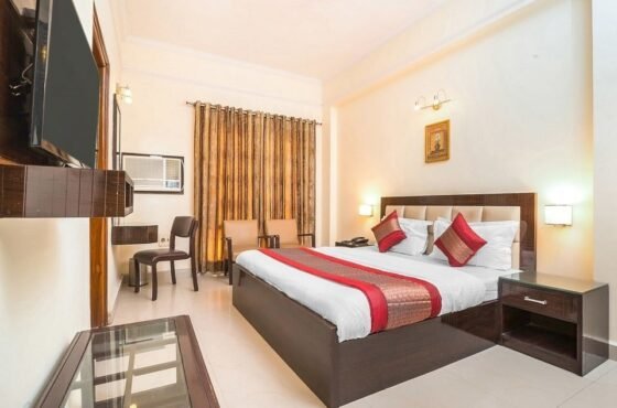 OYO 14245 Amitabh Guest house
