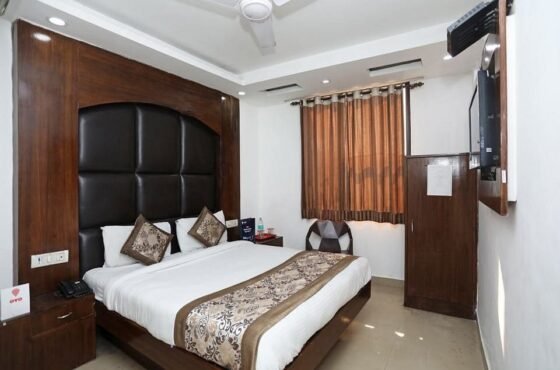 OYO 8933 Hotel CG International
